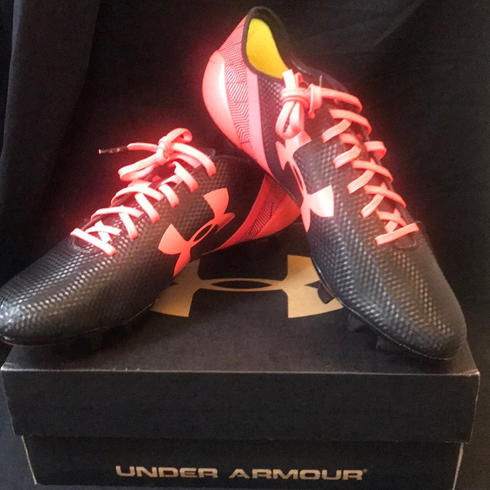 Under Armour Black and Neon Pink Men's Athletic Cleats